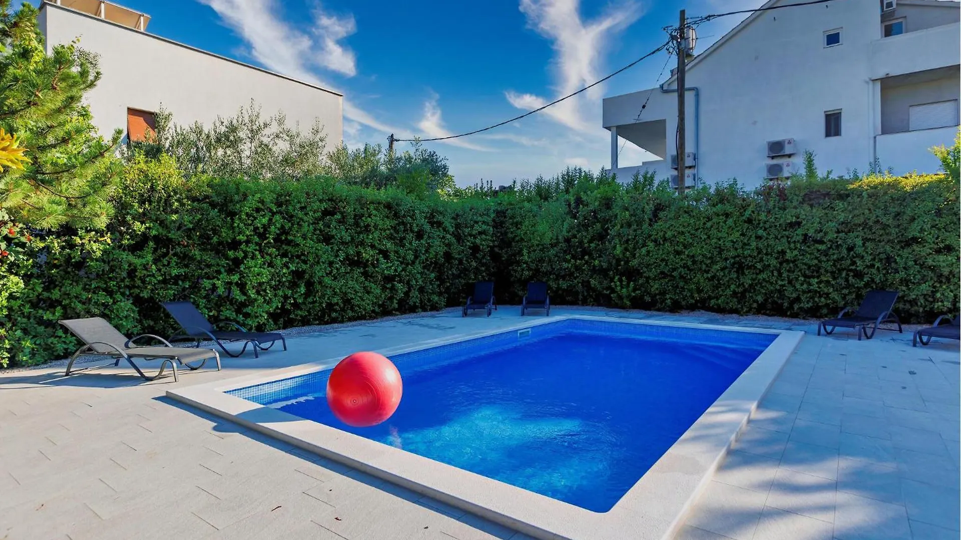 Holiday home Amazing Home In Kastel Stafilic Kastela