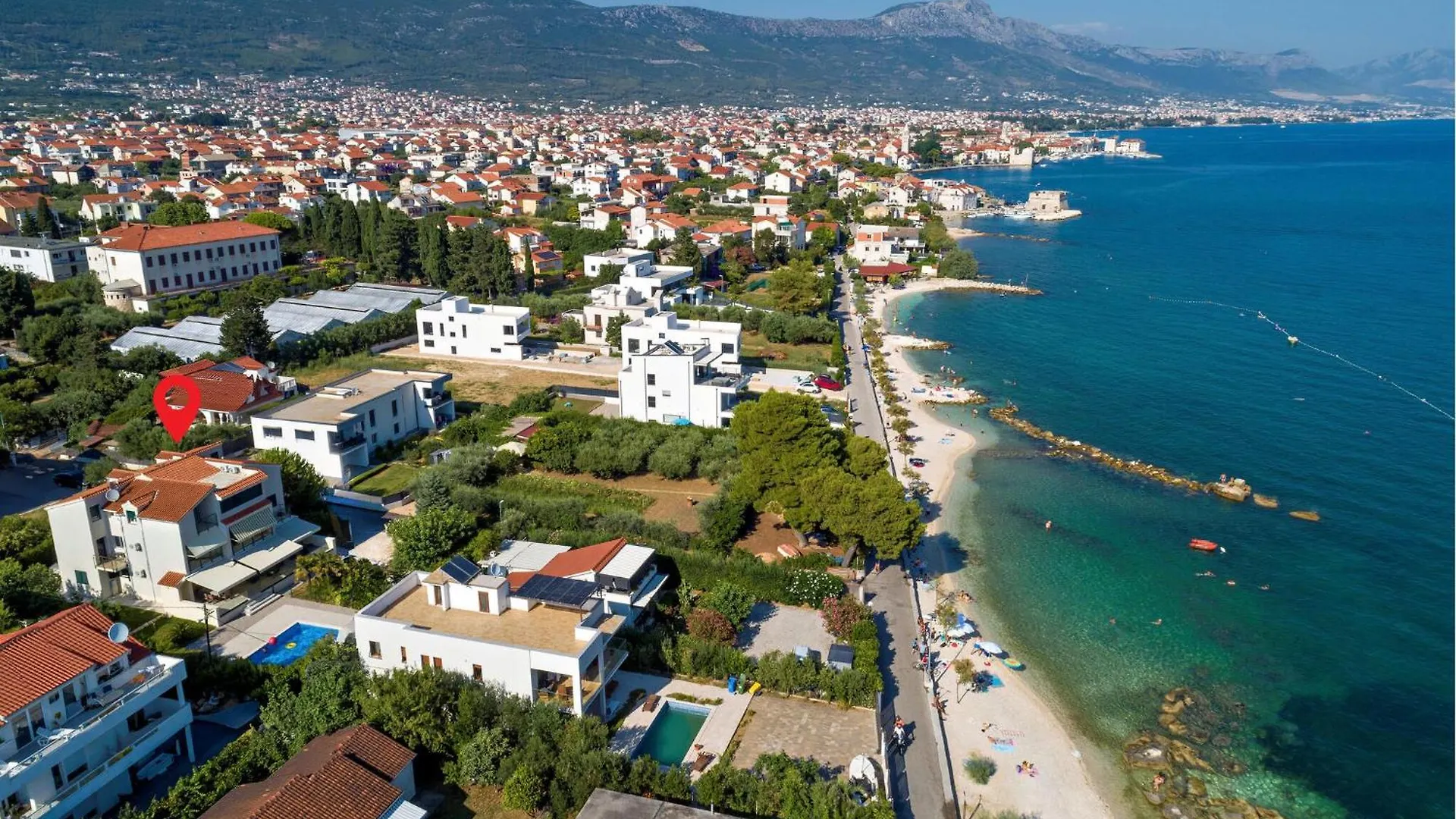 Amazing Home In Kastel Stafilic Kastela