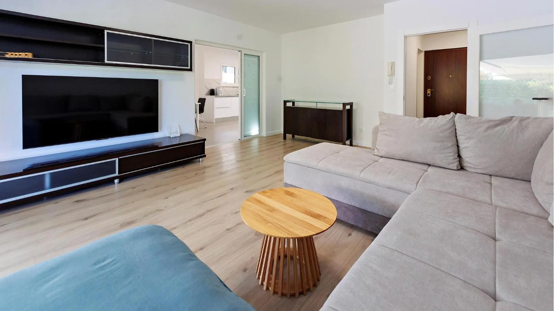 Holiday home Amazing Home In Kastel Stafilic Kastela