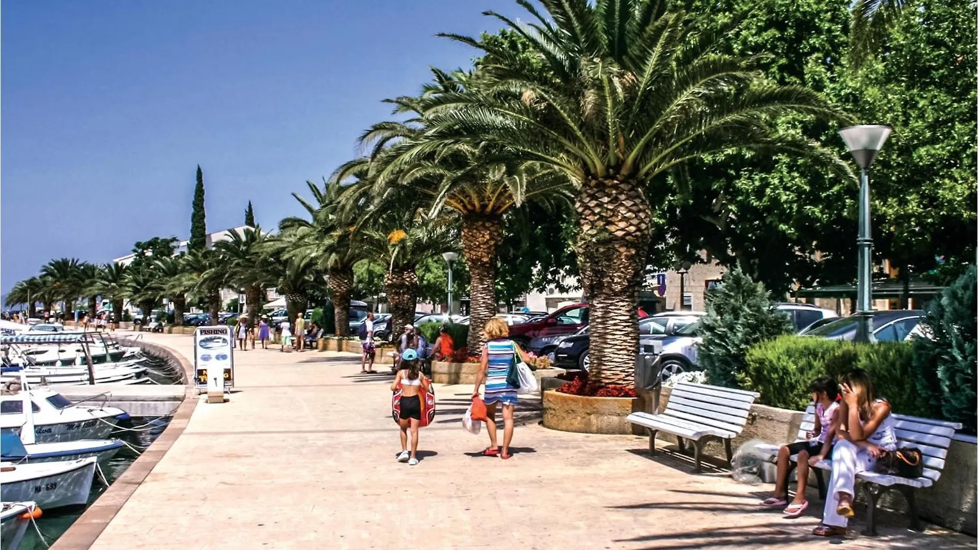 Amazing Home In Kastel Stafilic Kastela